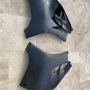 GSXR 1100 W Carenage flancs  avant g et d  suzuki