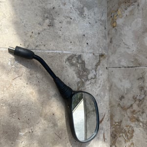 125 cbr rétroviseur droit 2005 Honda