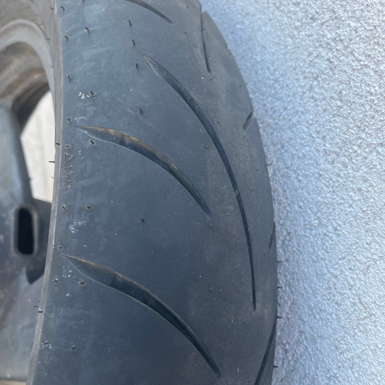 125 tdr yamaha roue arrière pneu - de 50 kms 4fu/5ae 1993 - 2004