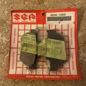 Plaquettes frein SUZUKI 59300-14830 neuve