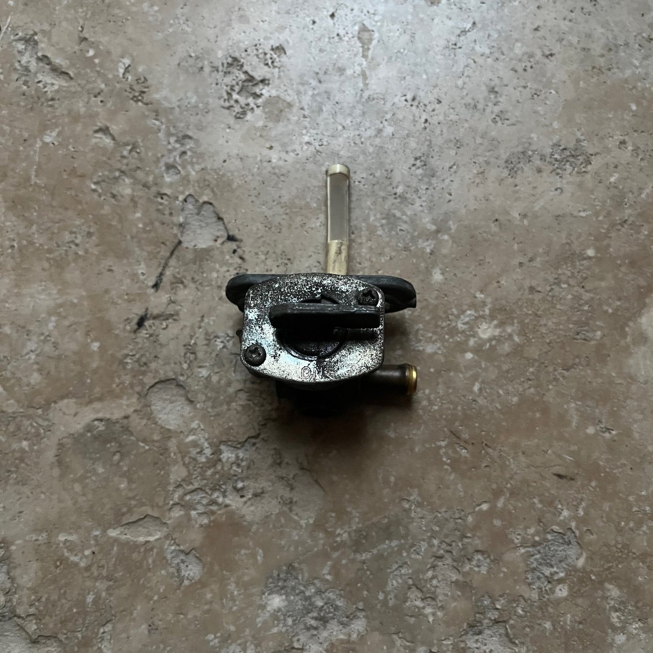 850 tdm 4TX robinet essence YAMAHA 2001