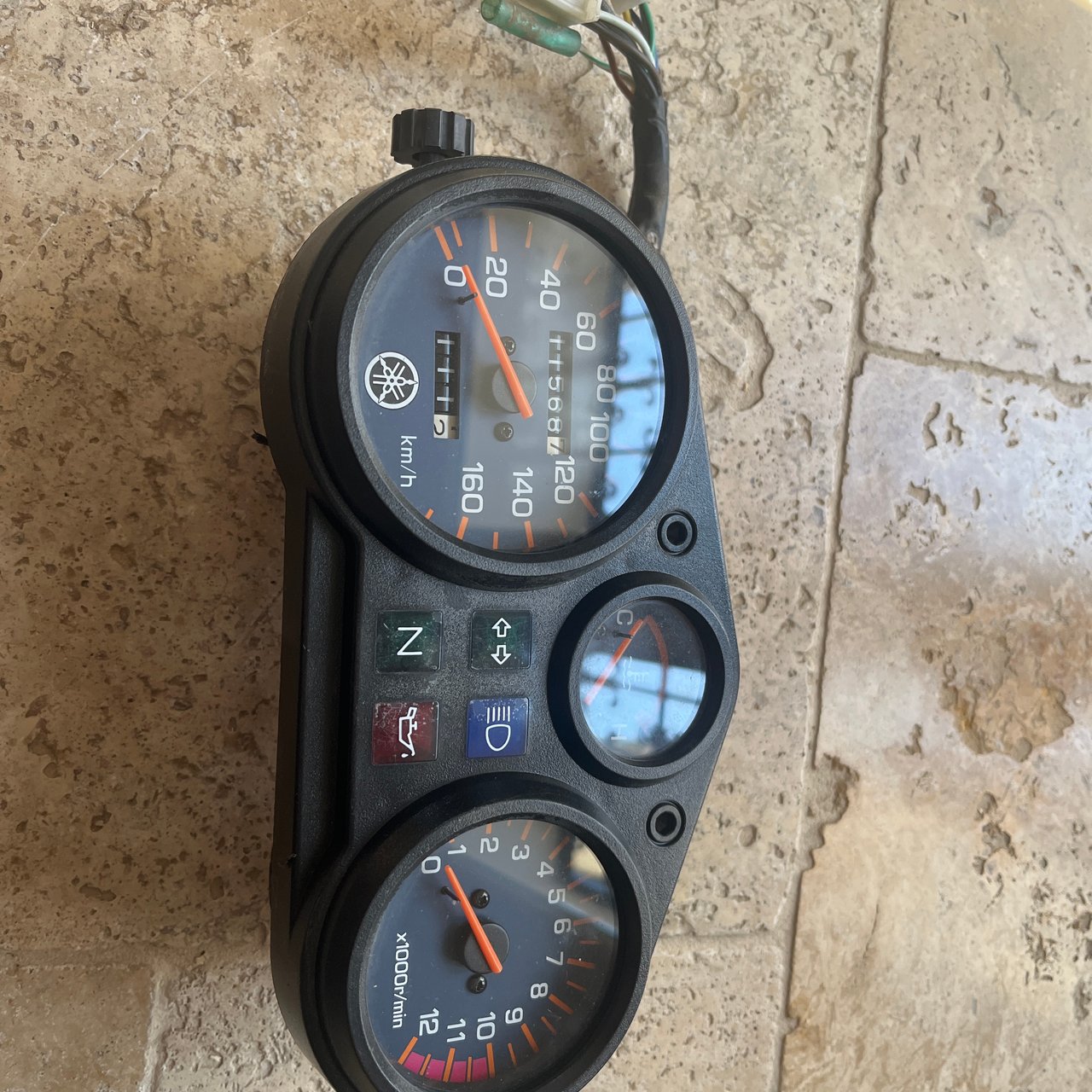 125 tdr Compteur 11568 kms yamaha 4fu/5ae 1993 - 2004