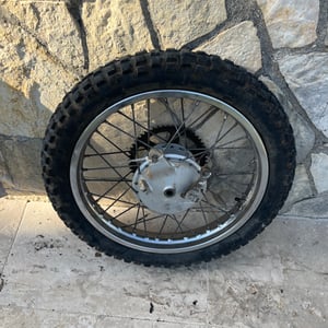 Suzuki 125 dr SE Roue arrière  1994-2002