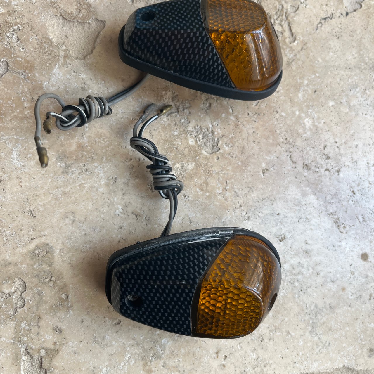 Clignotants goute d'eau effet carbone adaptable tous modèles