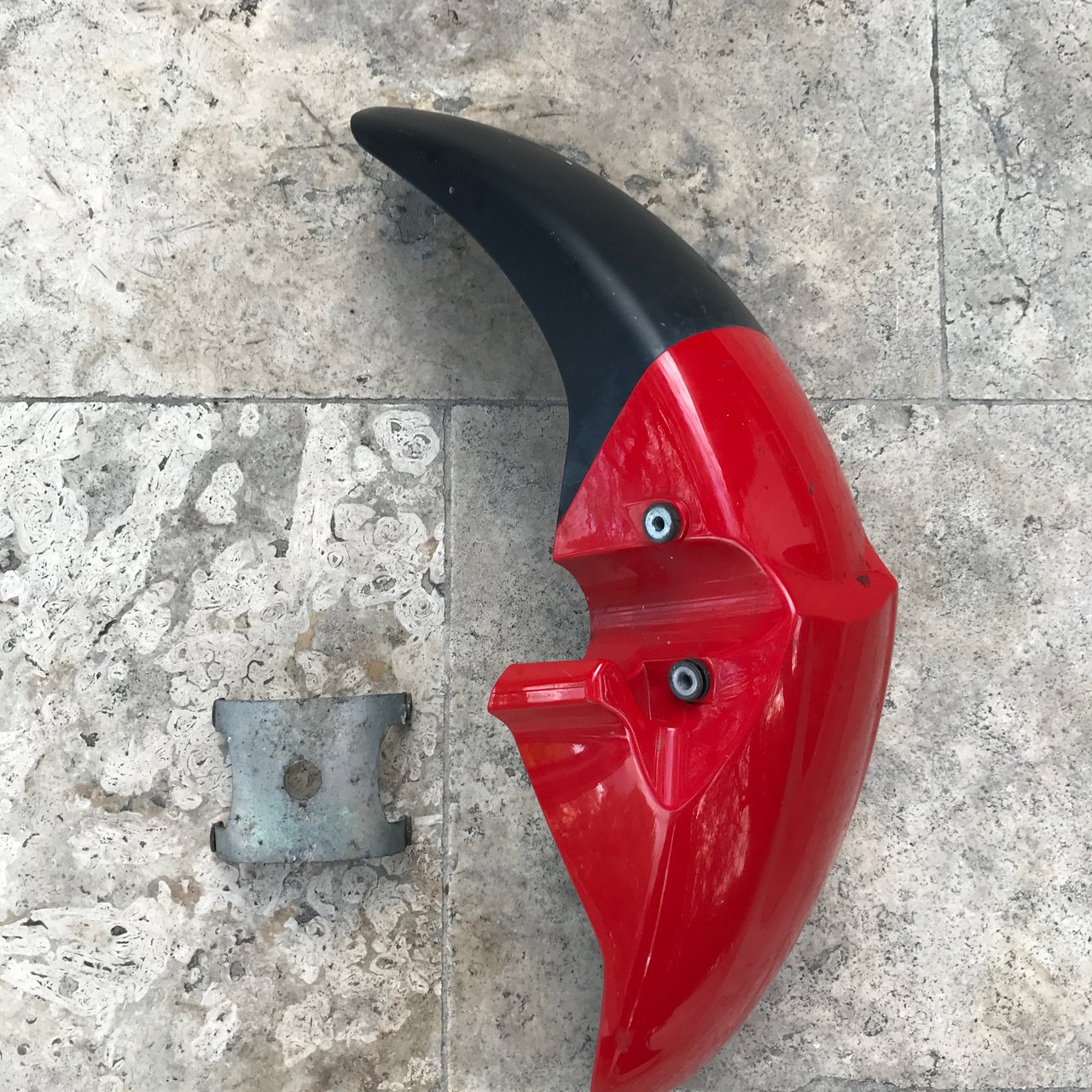 Honda 125 cbf garde boue avant et rigidificateur