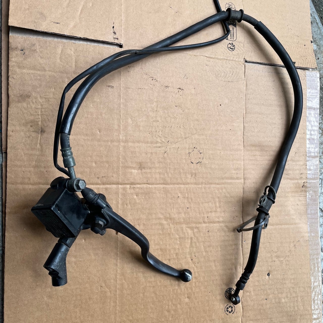 TDR 125 maitre cylindre Frein avant 4FU ou 5AE 1993-2004.