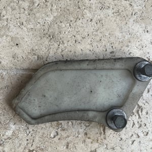 125 TDR protection chaine yamaha 4fu 5ae