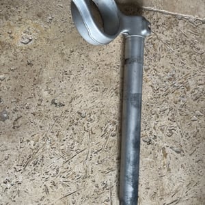 Demi guidon droit SUZUKI 750 GSXR de 2000 à 2003.