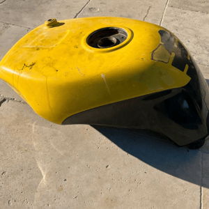 SUZUKI GSXR 750 w 1992 réservoir essence