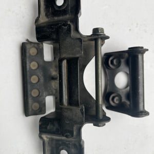 Support fixation Réservoir SUZUKI GSX-R 600 GSXR 750 SRAD