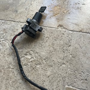 SUZUKI GSX-R 750 W - Contacteur à clé neiman