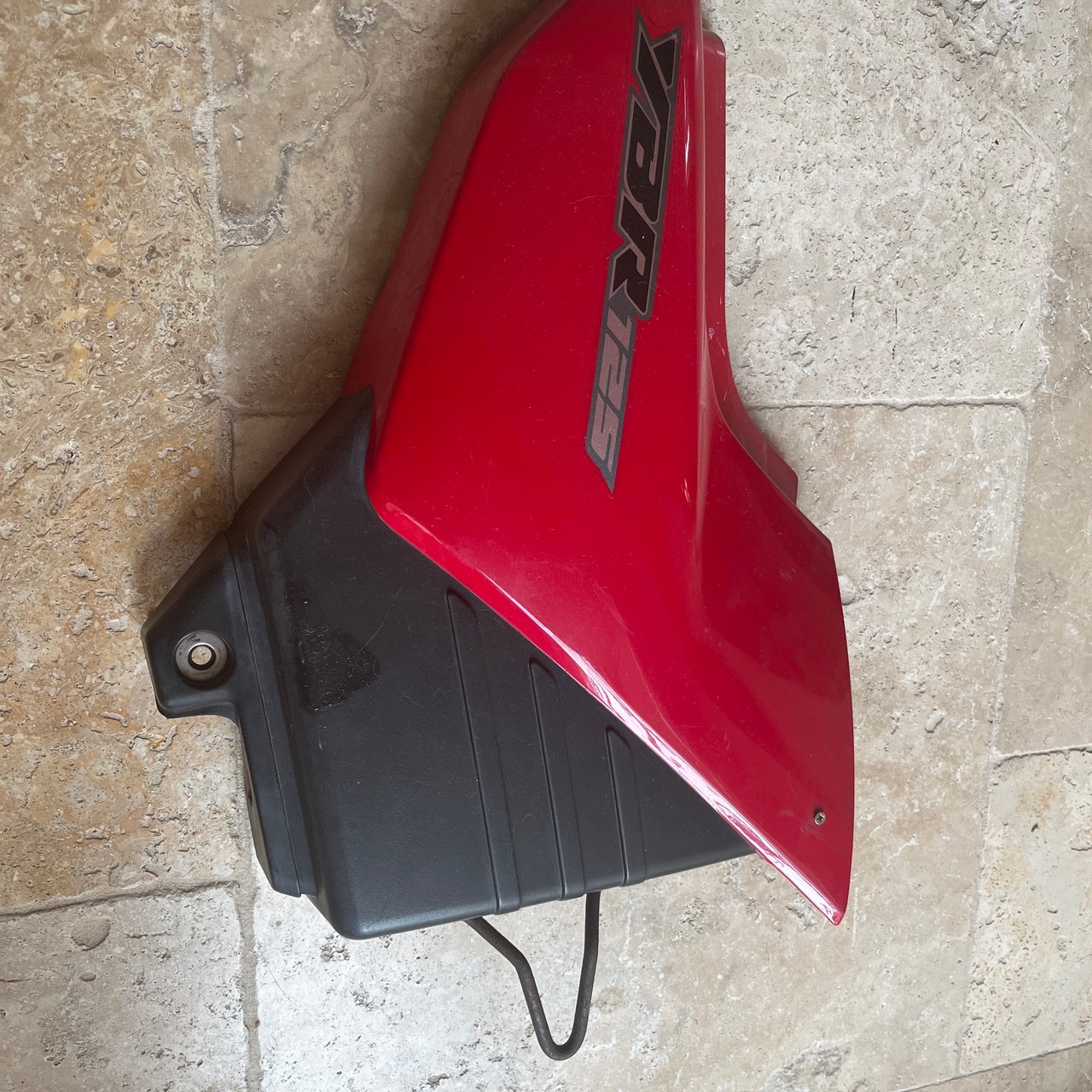 ybr 125 flanc lateral droit yamaha 2006