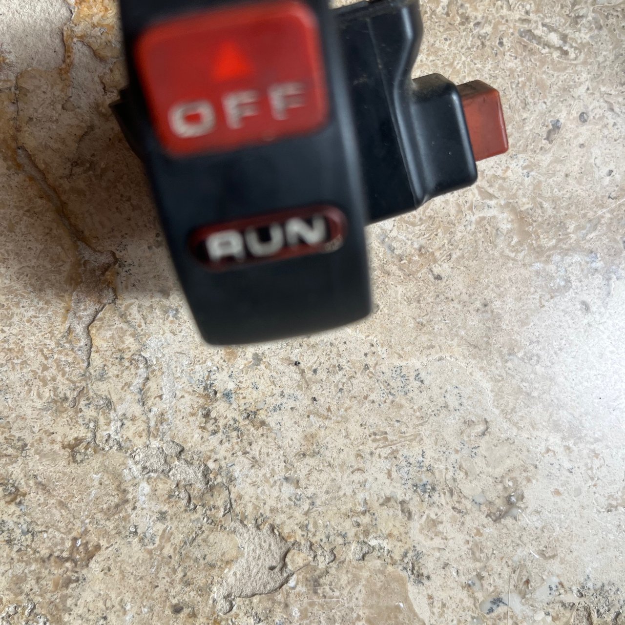 Ducati monster commodo demareur on/off