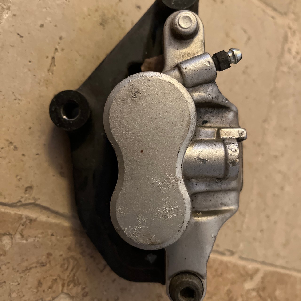 TDR 125 etrier Frein avant  4fu/5ae 1993 - 2004