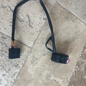 Triumph speed triple 955 I - commodo droit origine occasion