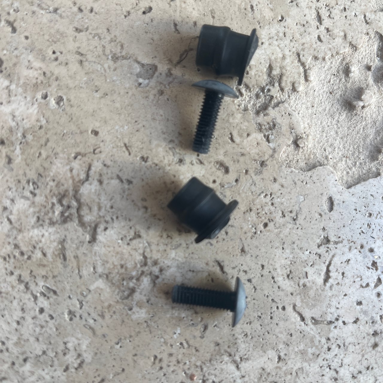 125 tdr visserie Tete fourche bulle tdr