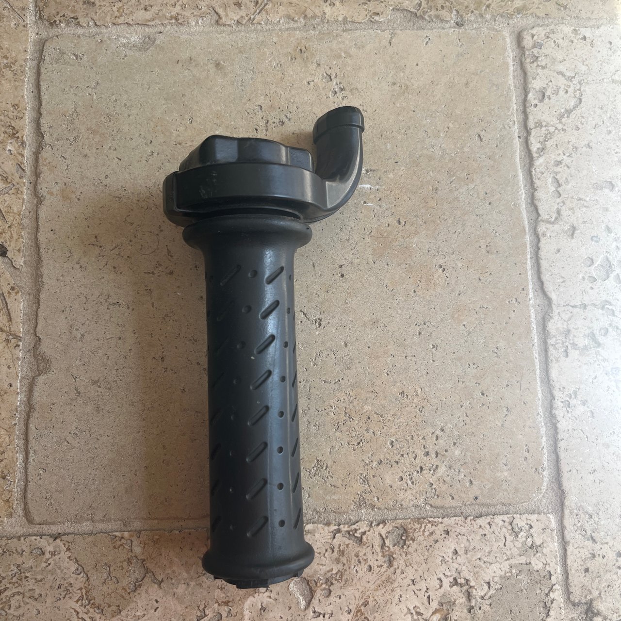 Triumph speed triple 955 I - poignée d'accélérateur occasion