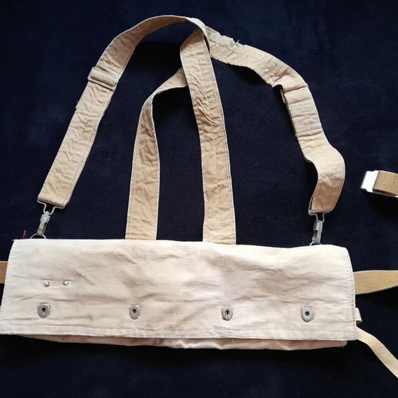 Chasuble Russe VDV porte grenade AK 74 / chest rig ak 74 grenade