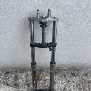 Yamaha 125 TDR fourche YAMAHA 125 TDR 4FU et 5AE