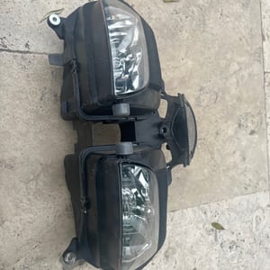 Cbr 125 Phares, optique, feux 2005 excellent etat - honda