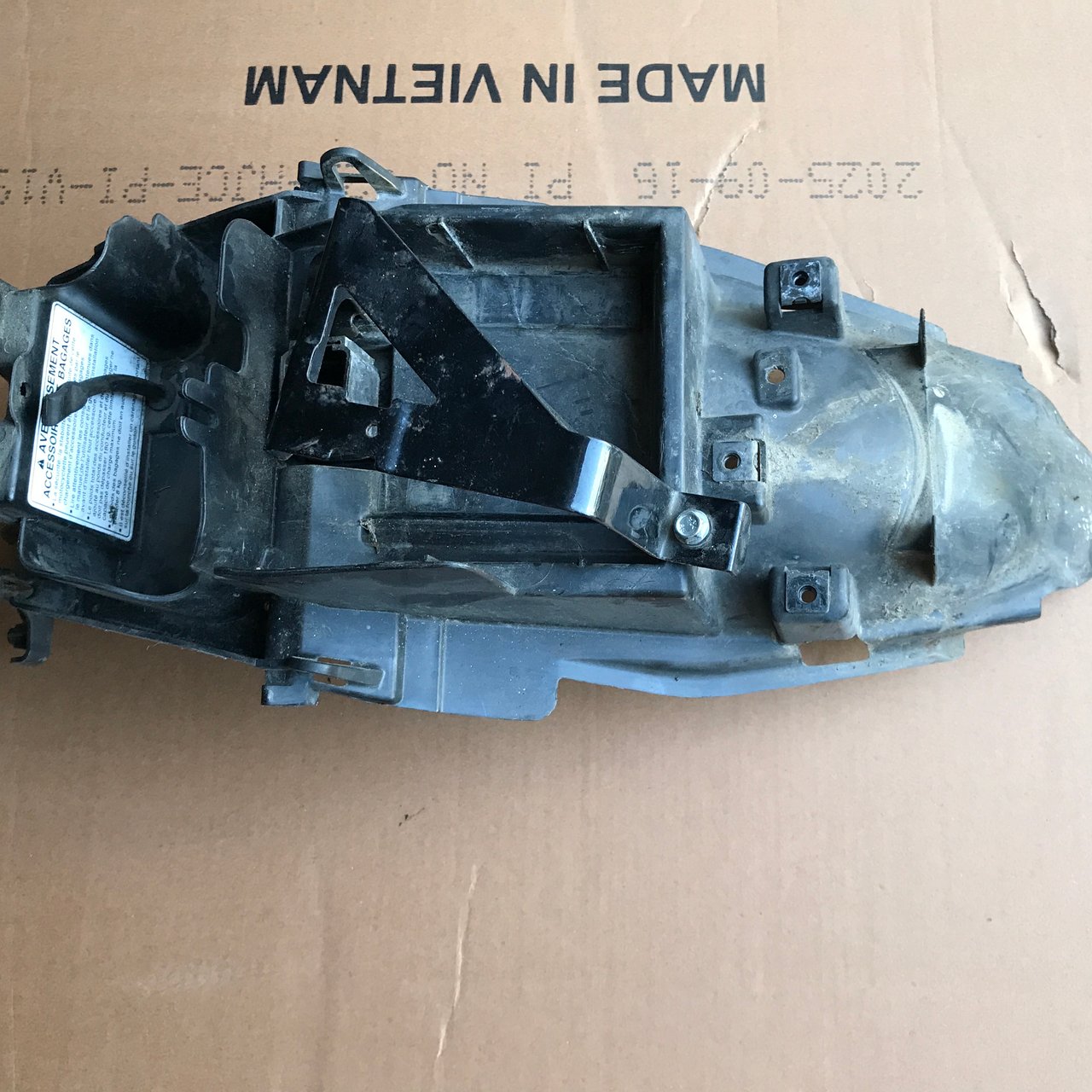 125 cbf passage de roue arriere  2009 Honda