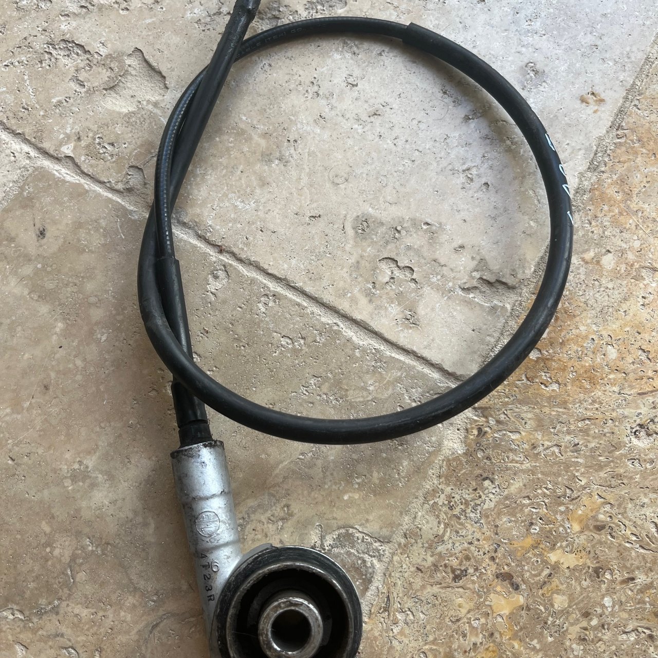 Honda 125 cbr cable compteur KMS 2005