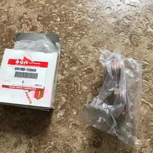 PLAQUETTES DE FREIN ARRIERE ORIGINAL SUZUKI BURGMAN 650