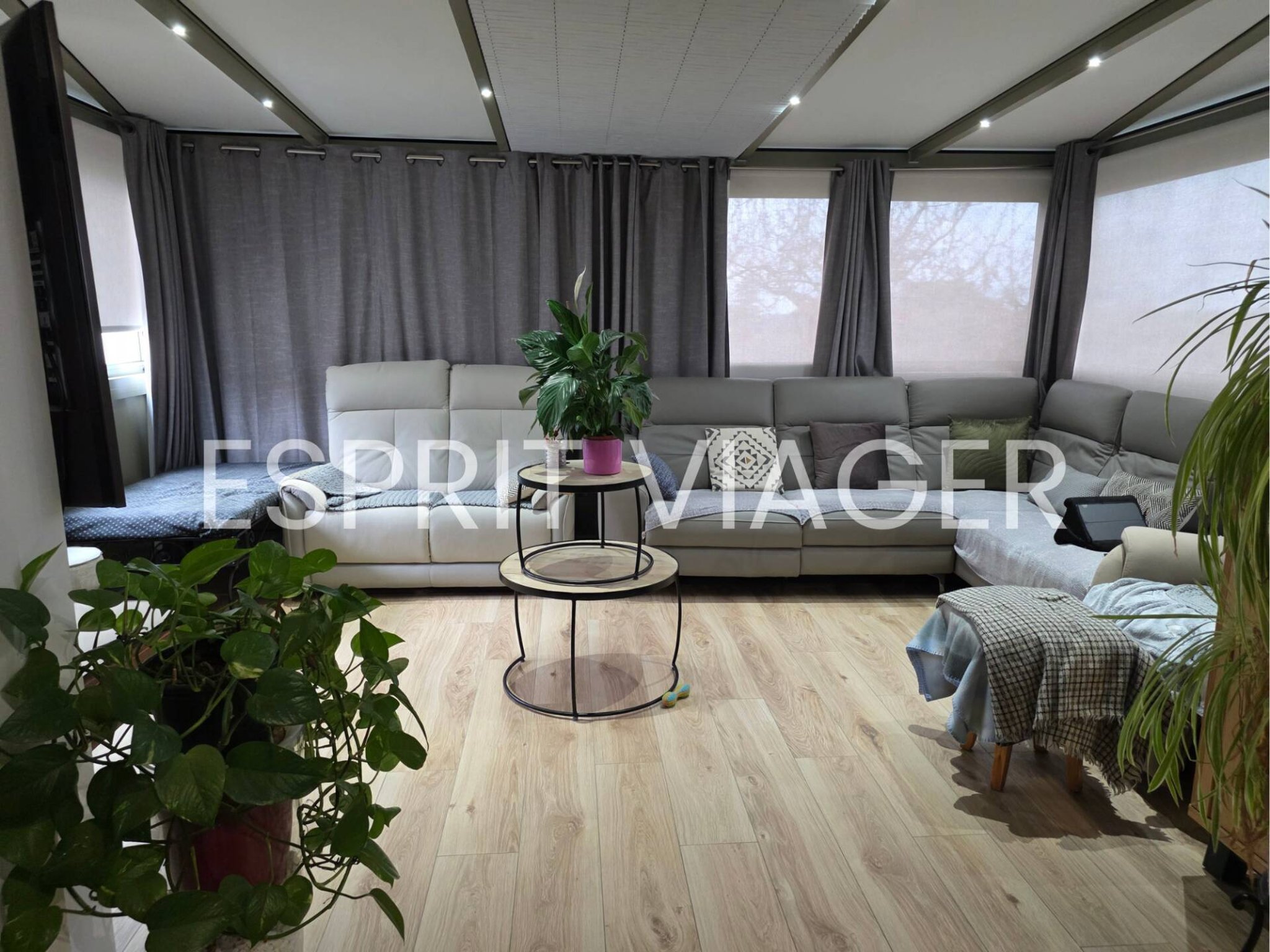 Maison 4 pièces - Vente au comptant-  SAINTE-MAURE-DE-TOURAINE (37)
